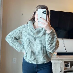 Sage/dust green cropped Moon & Madison sweater